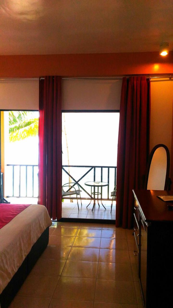 Anda White Beach Resort Exterior photo